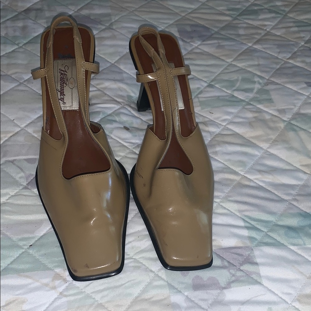 Worthington Tan Slingback CatlikeHeels with Square Toe
